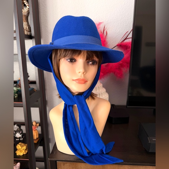 Vintage Blue Wool Fedora Hat with Scarf - Picture 6 of 9